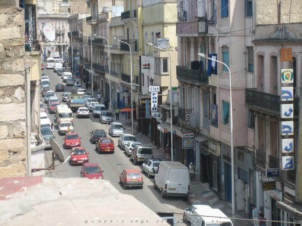 ORAN 2008 QUARTIER ST PIERRE 015 RUE MOSTAGANEM.jpg